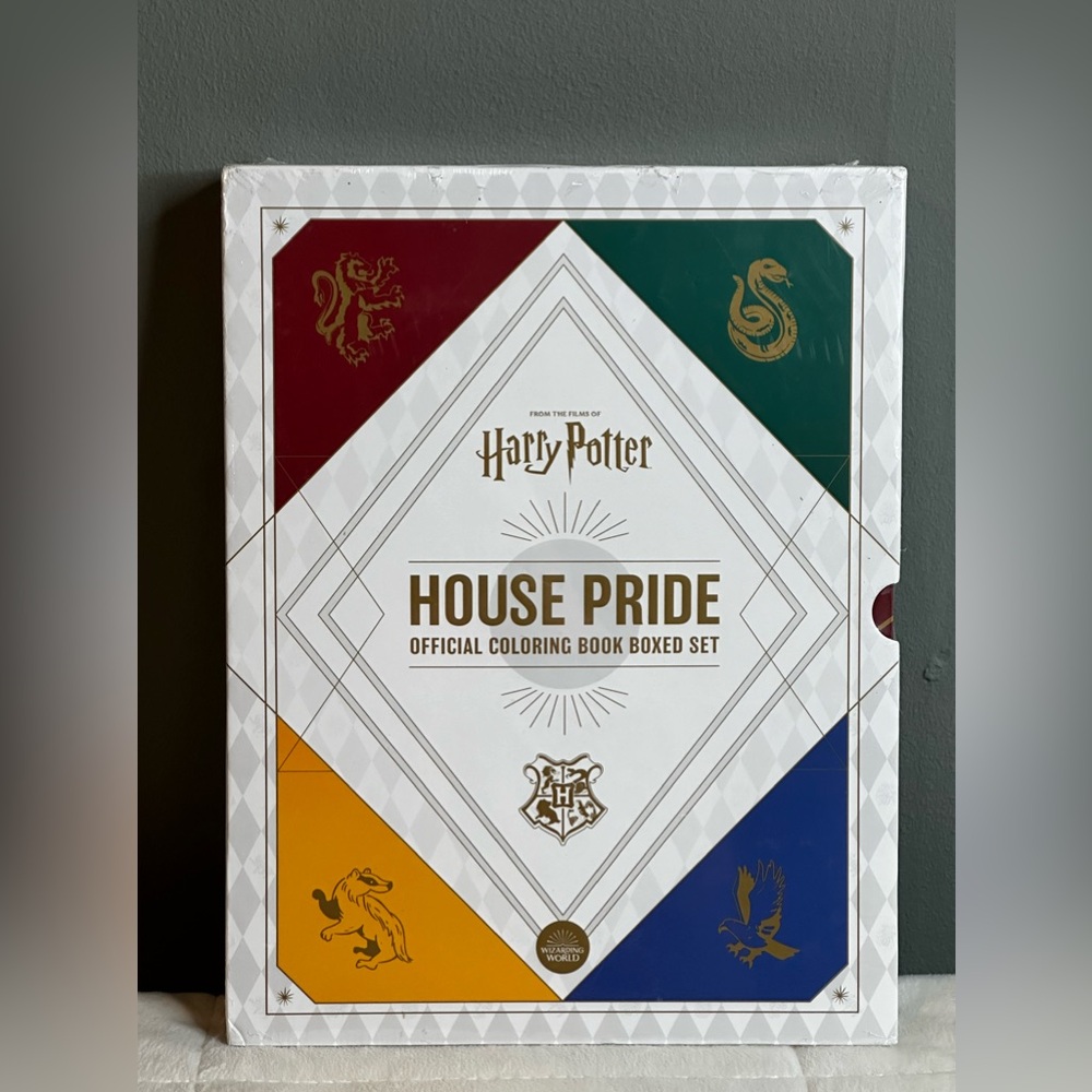 New Harry Potter House Pride: Official Coloring Book Boxed Set Insight Editions